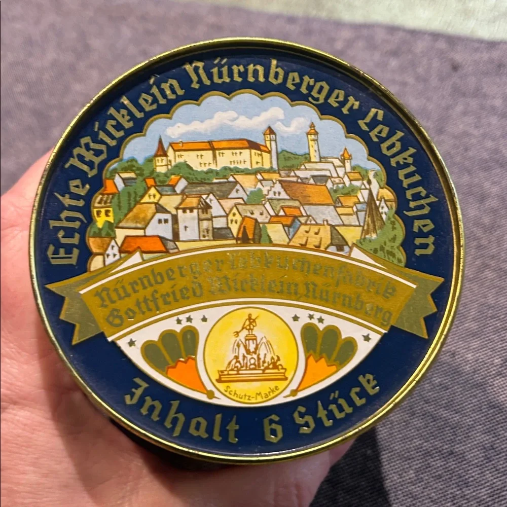 Vintage German Nürnberg Lebkuchen Tin Blue Gold Folk Art Canister